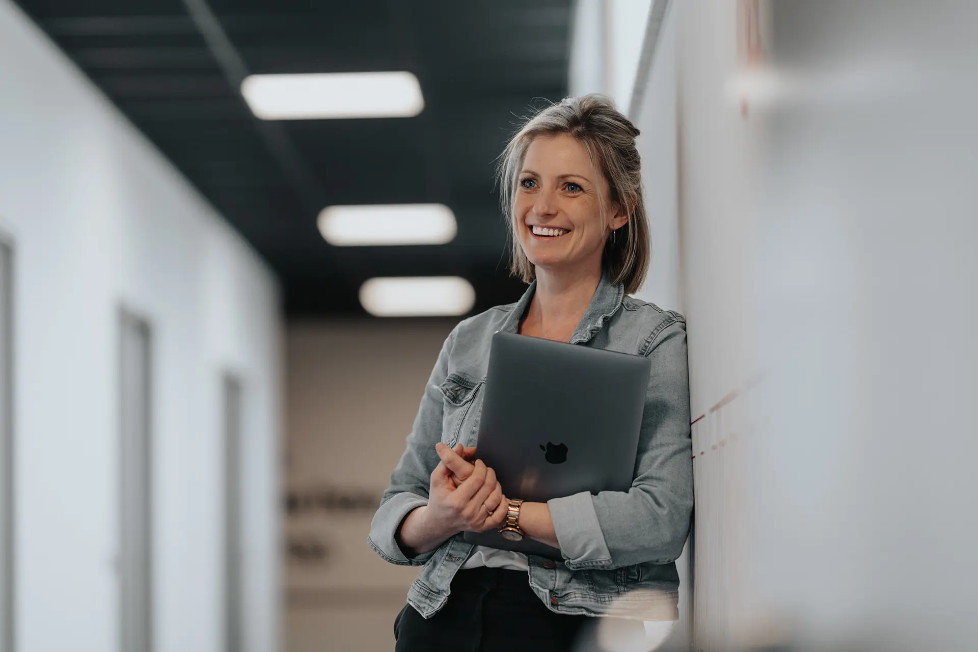 Contacteer Hamofa Brand Builders